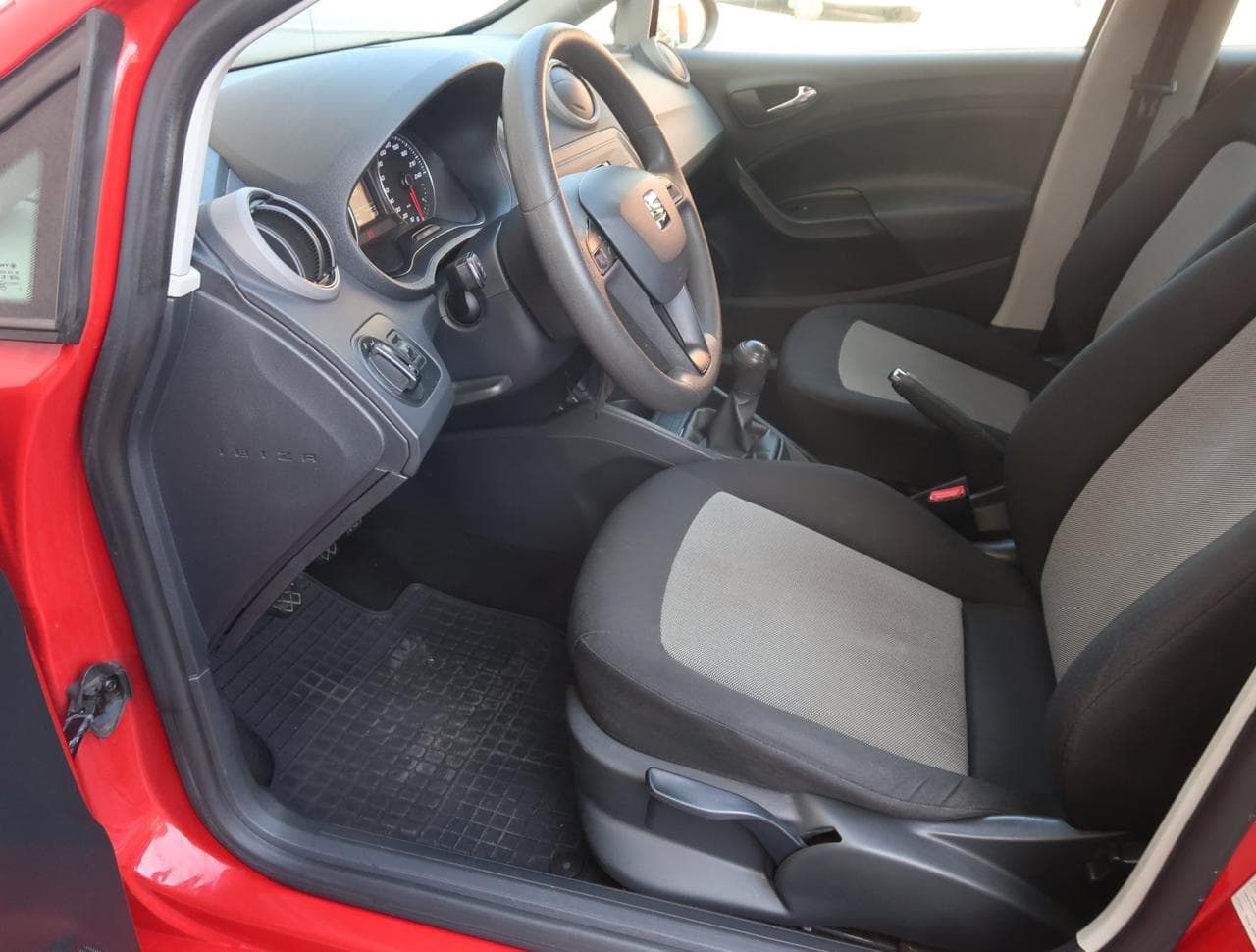 2016 Seat Ibiza - 31