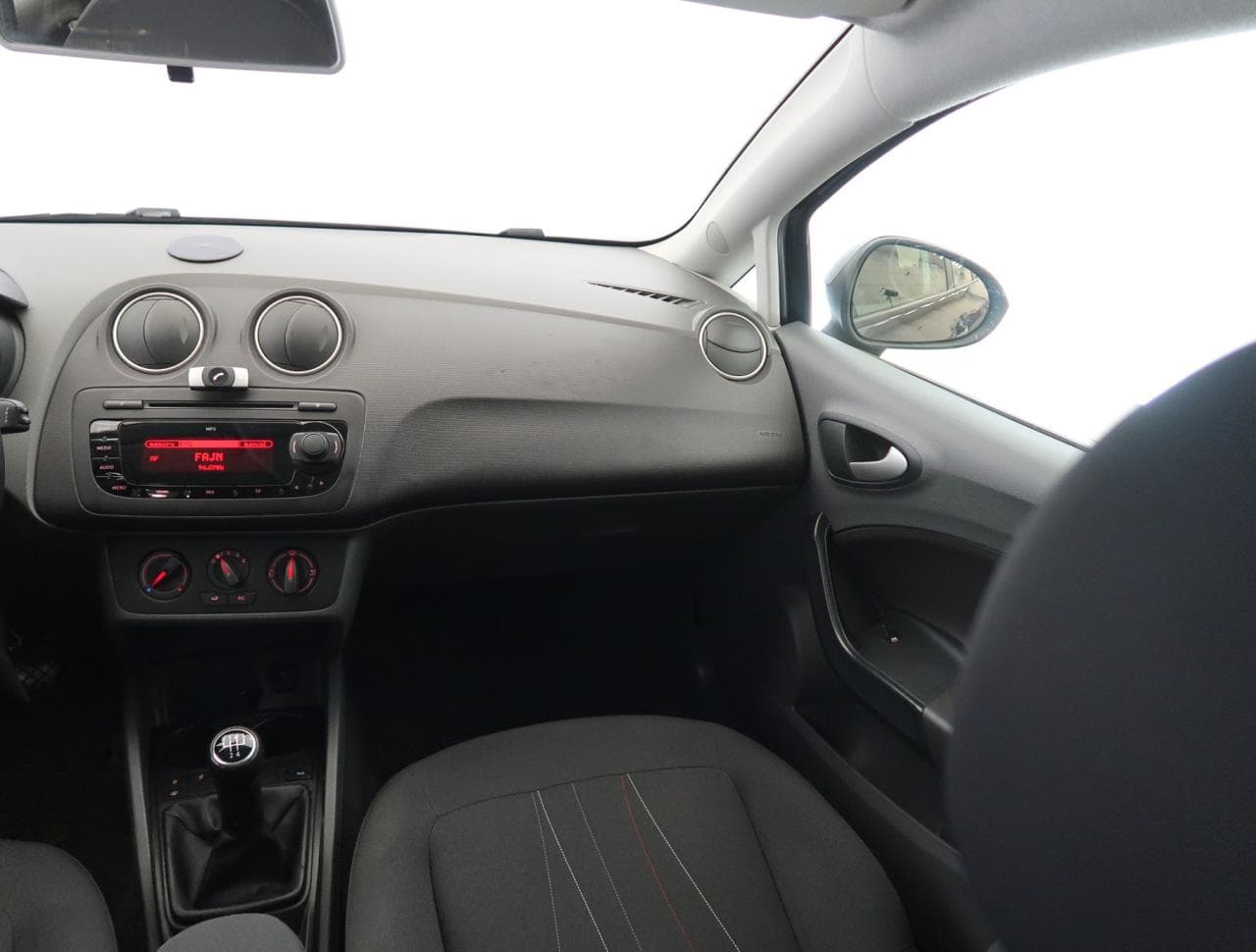 2011 Seat Ibiza - 21