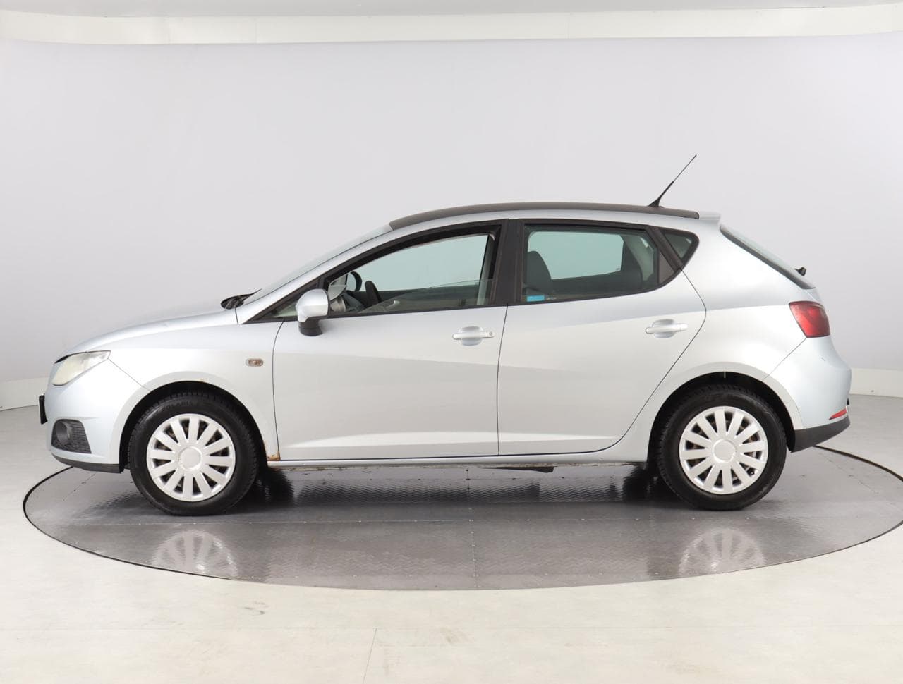2010 Seat IBIZA - 4