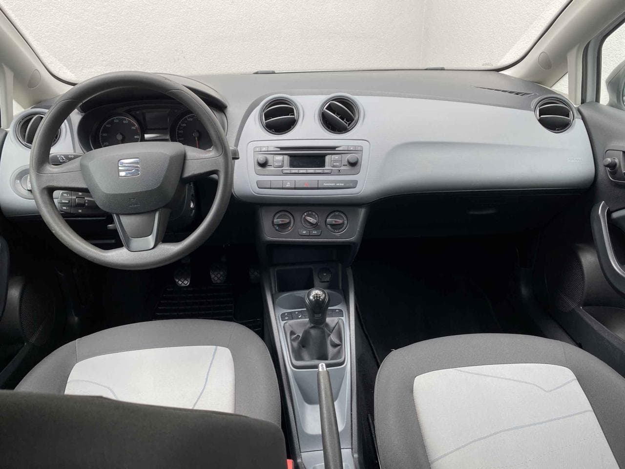 2015 Seat IBIZA - 8