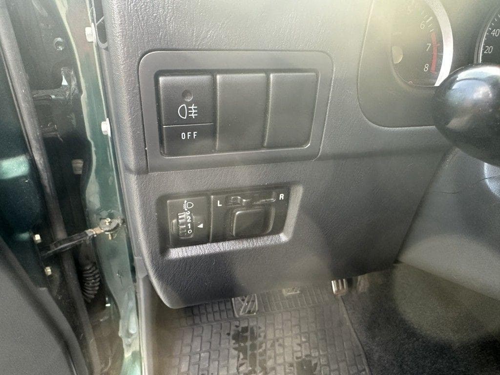 2006 Suzuki Jimny - 15