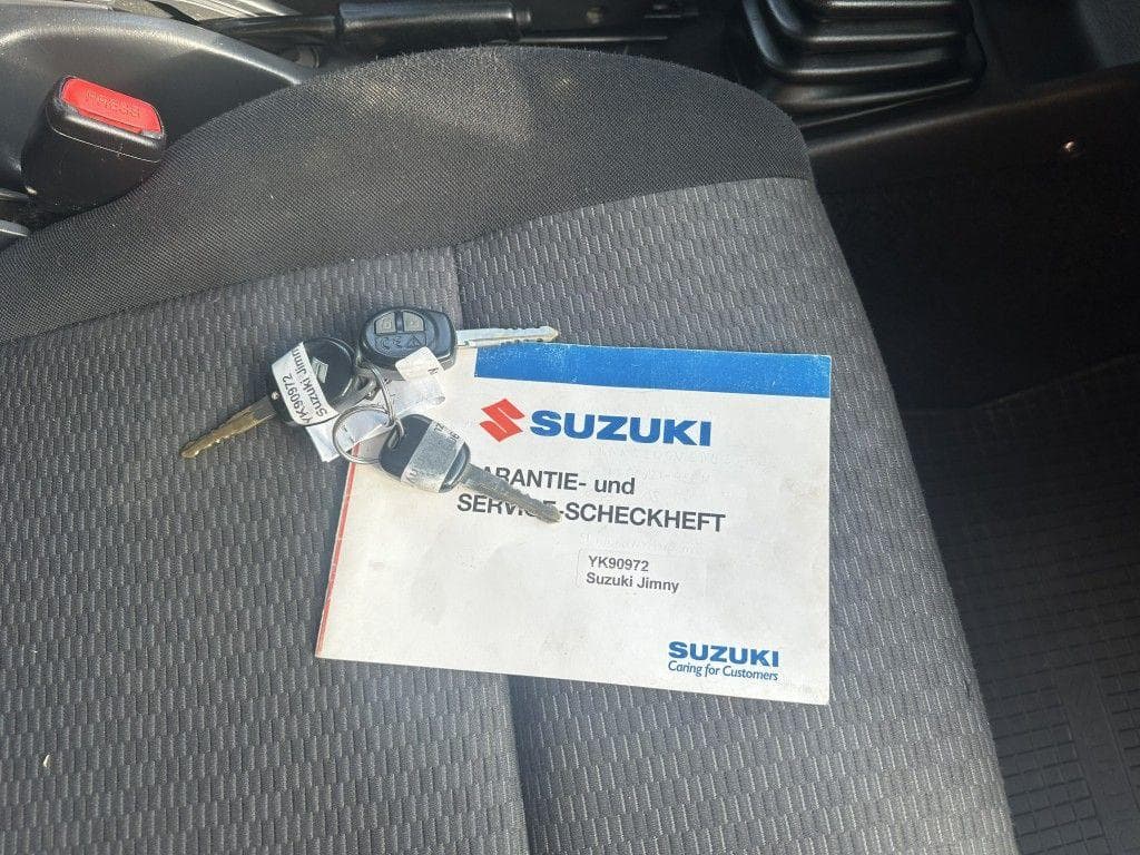 2006 Suzuki Jimny - 18