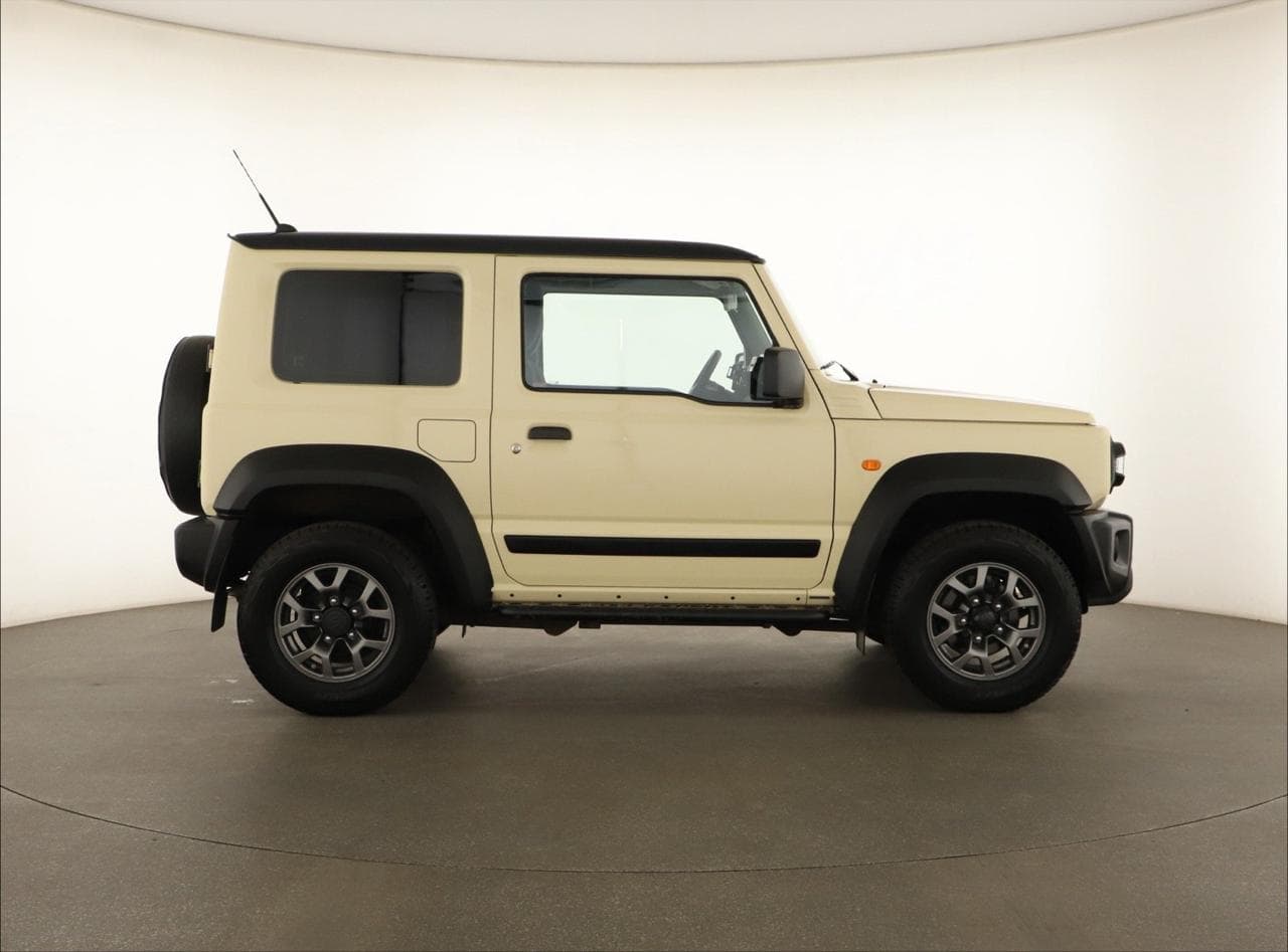 2023 Suzuki JIMNY - 8