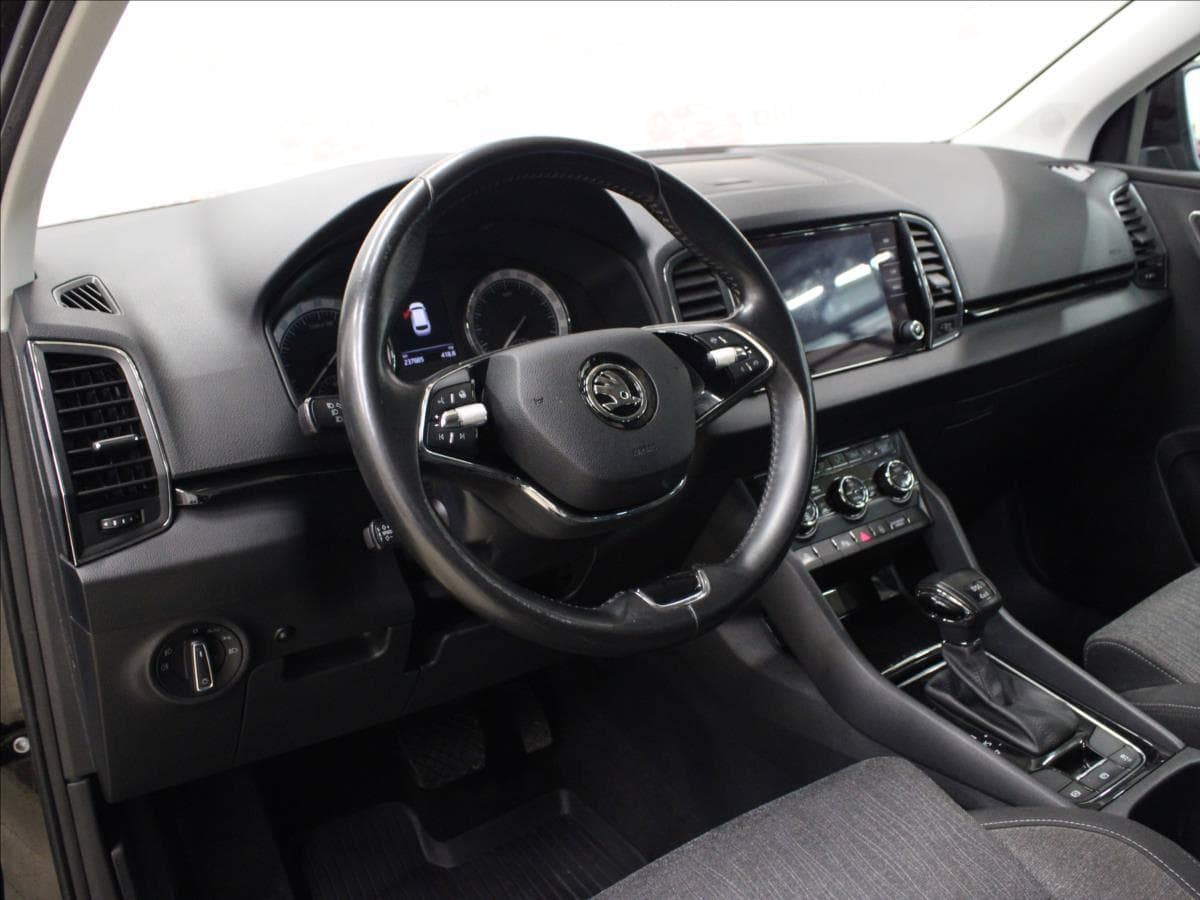 2021 Škoda KAROQ - 10