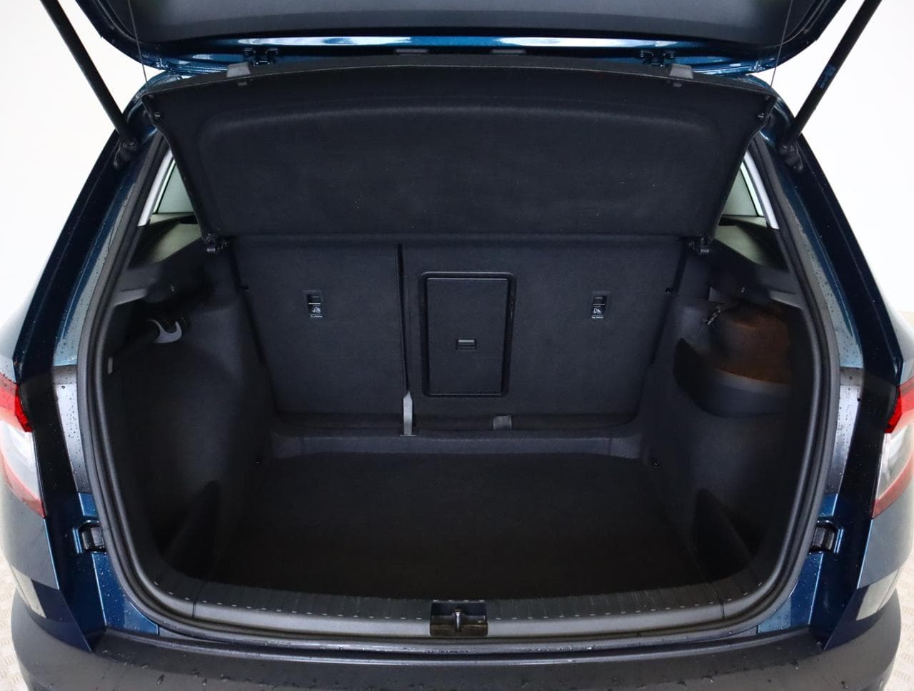 2022 Škoda Karoq - 18