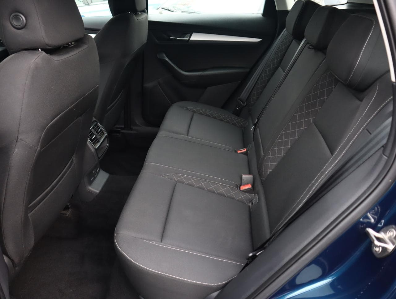 2022 Škoda Karoq - 13