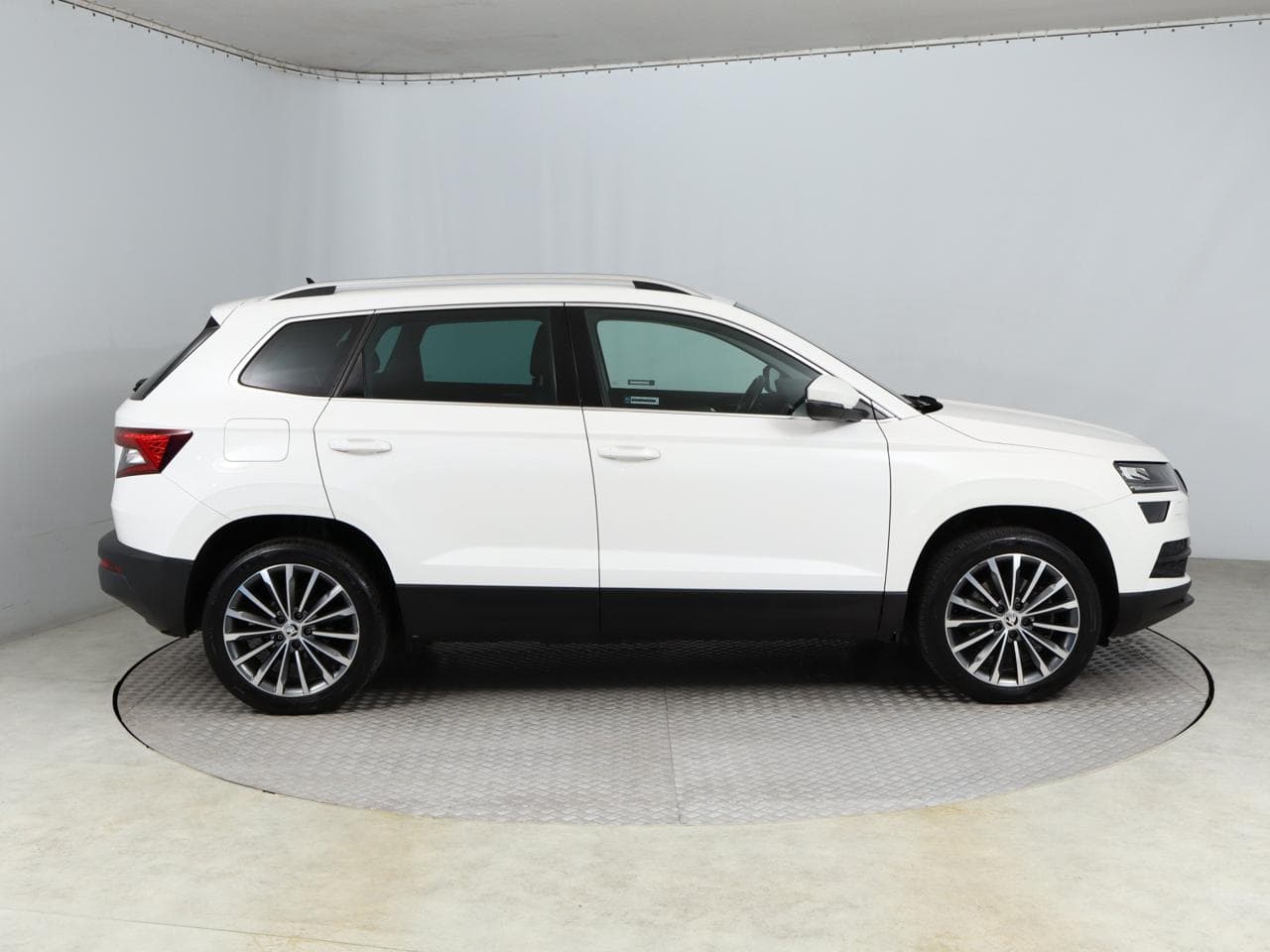 2019 Škoda Karoq - 8