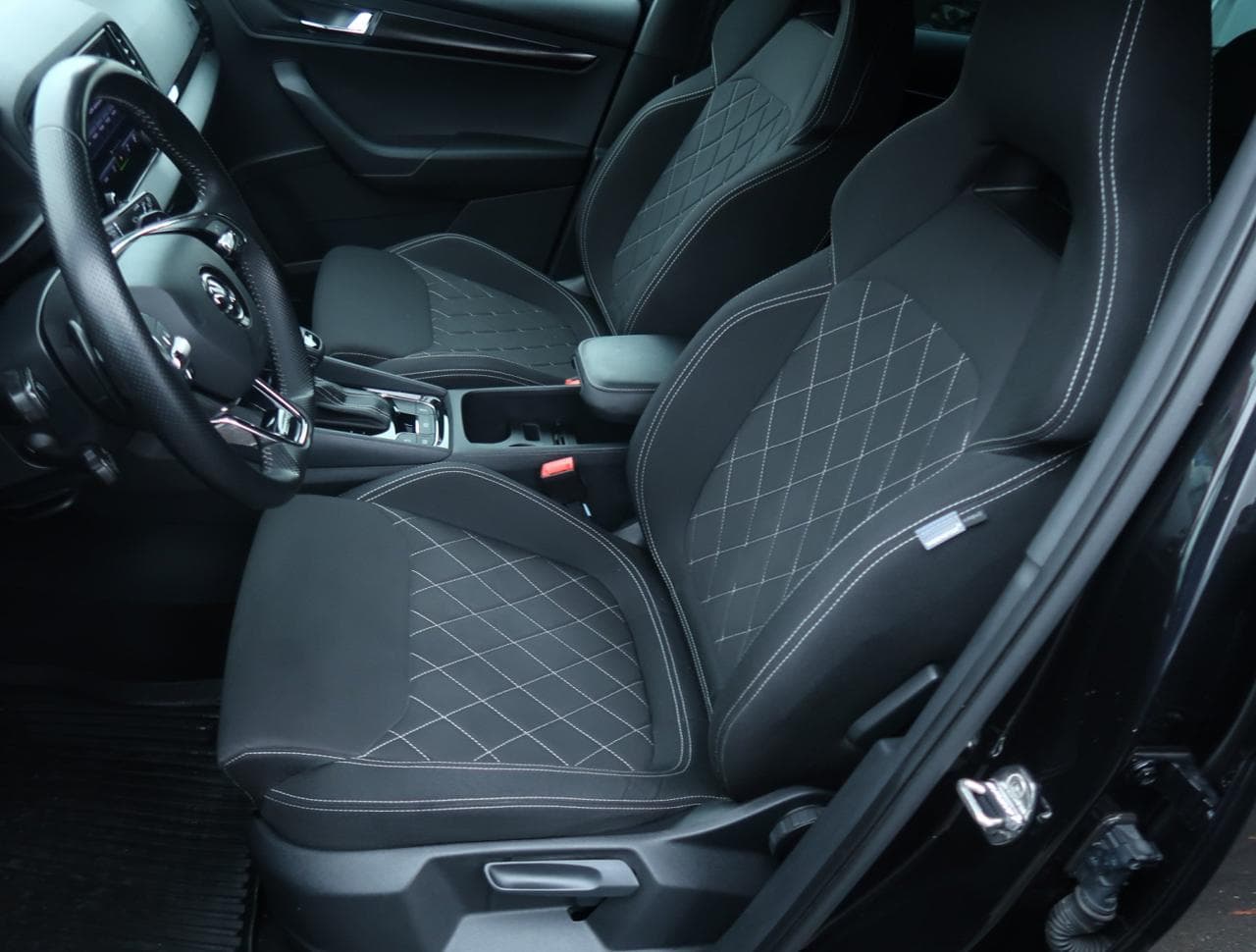 2023 Škoda Karoq - 16