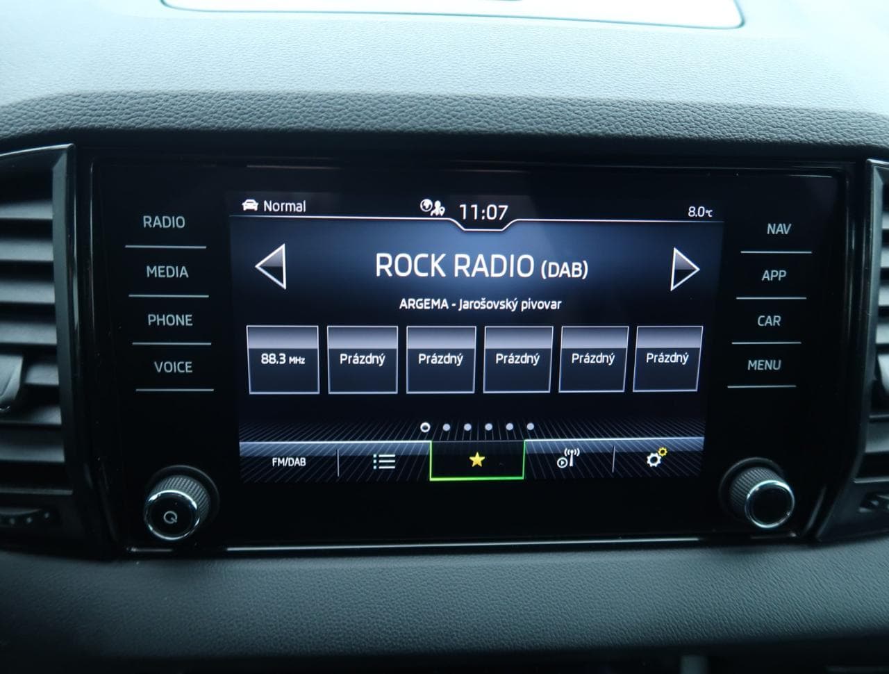 2023 Škoda Karoq - 18