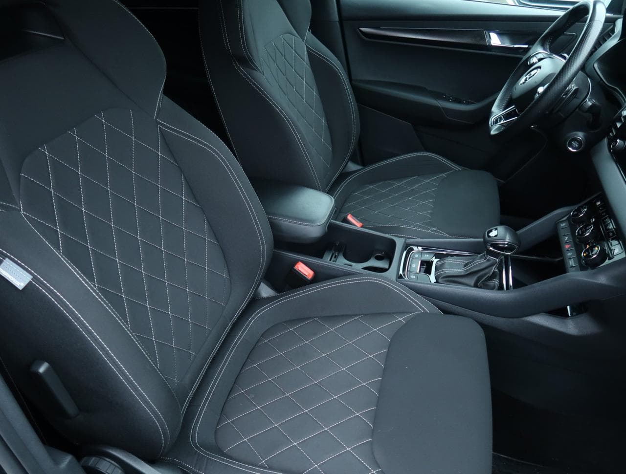 2023 Škoda Karoq - 12