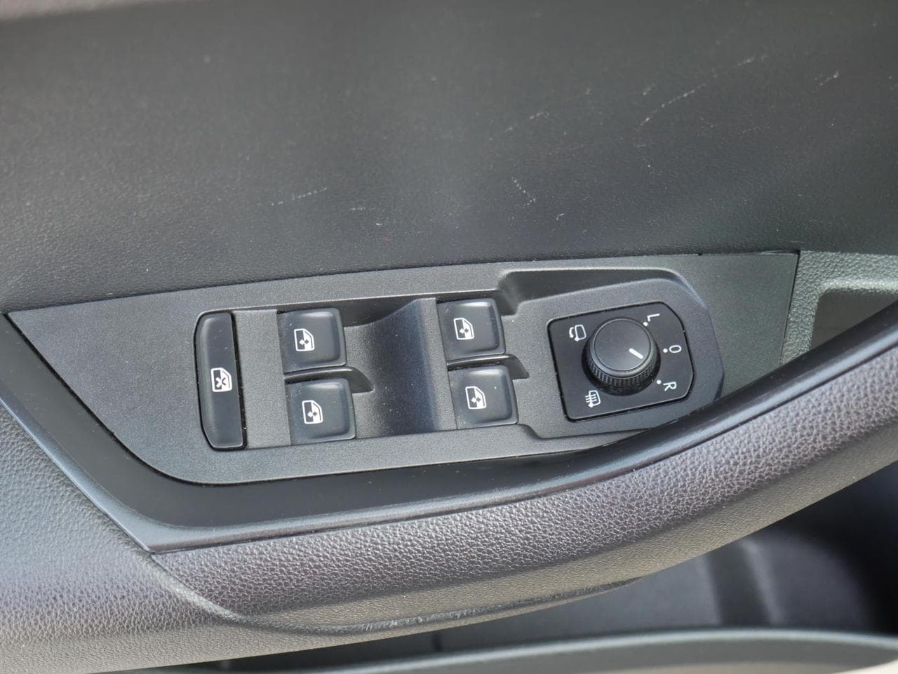 2019 Škoda KAROQ - 12