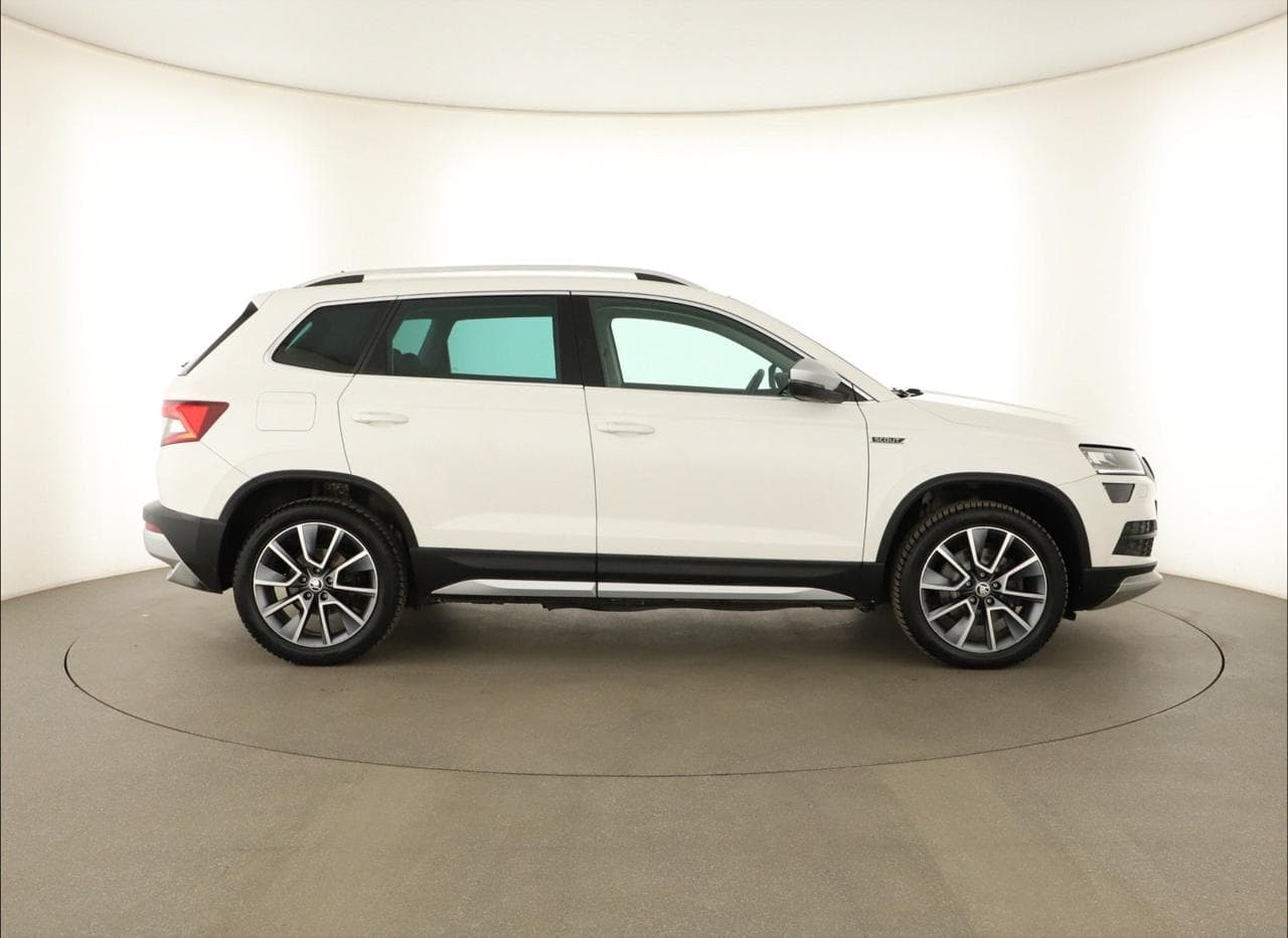 2019 Škoda Karoq - 8