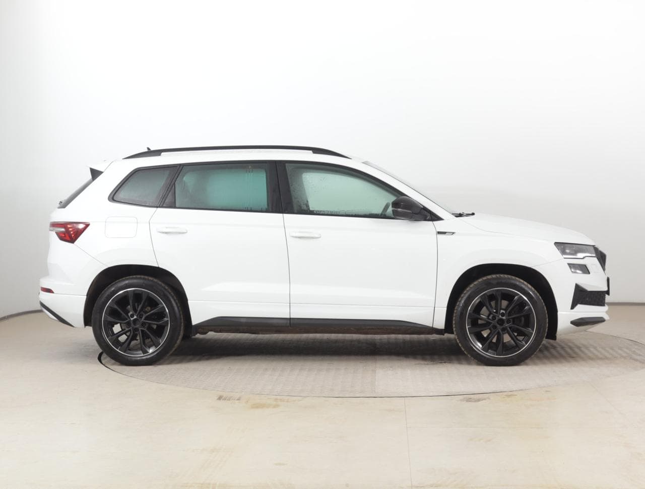 2023 Škoda Karoq - 8