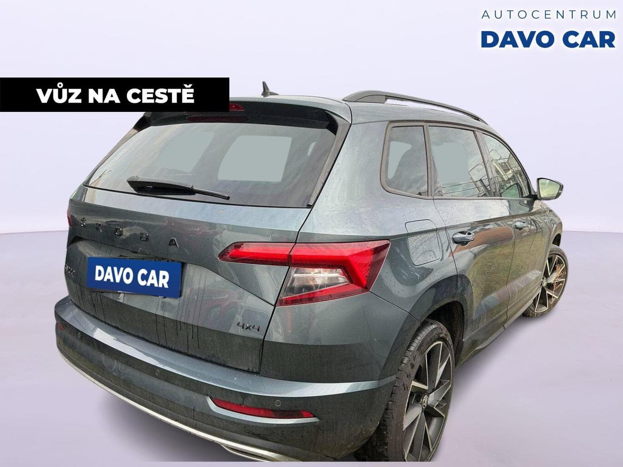 Škoda Karoq 2,0 TSI DSG Sportline 4x4 Pan SUV