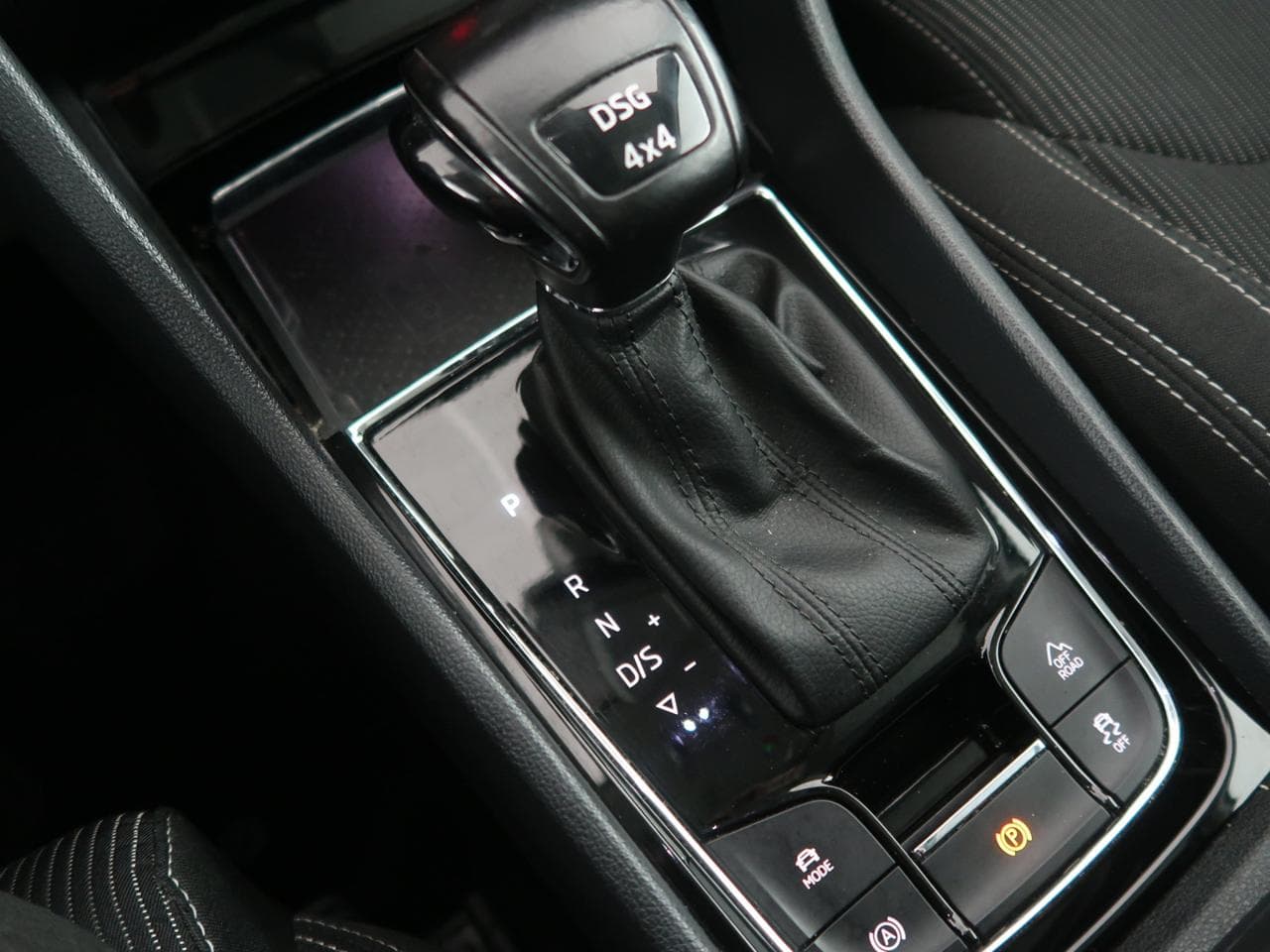 2019 Škoda Karoq - 19