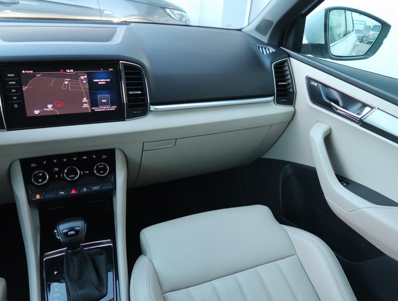 2017 Škoda Karoq - 11