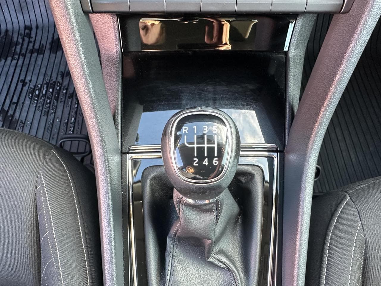 2019 Škoda Karoq - 17