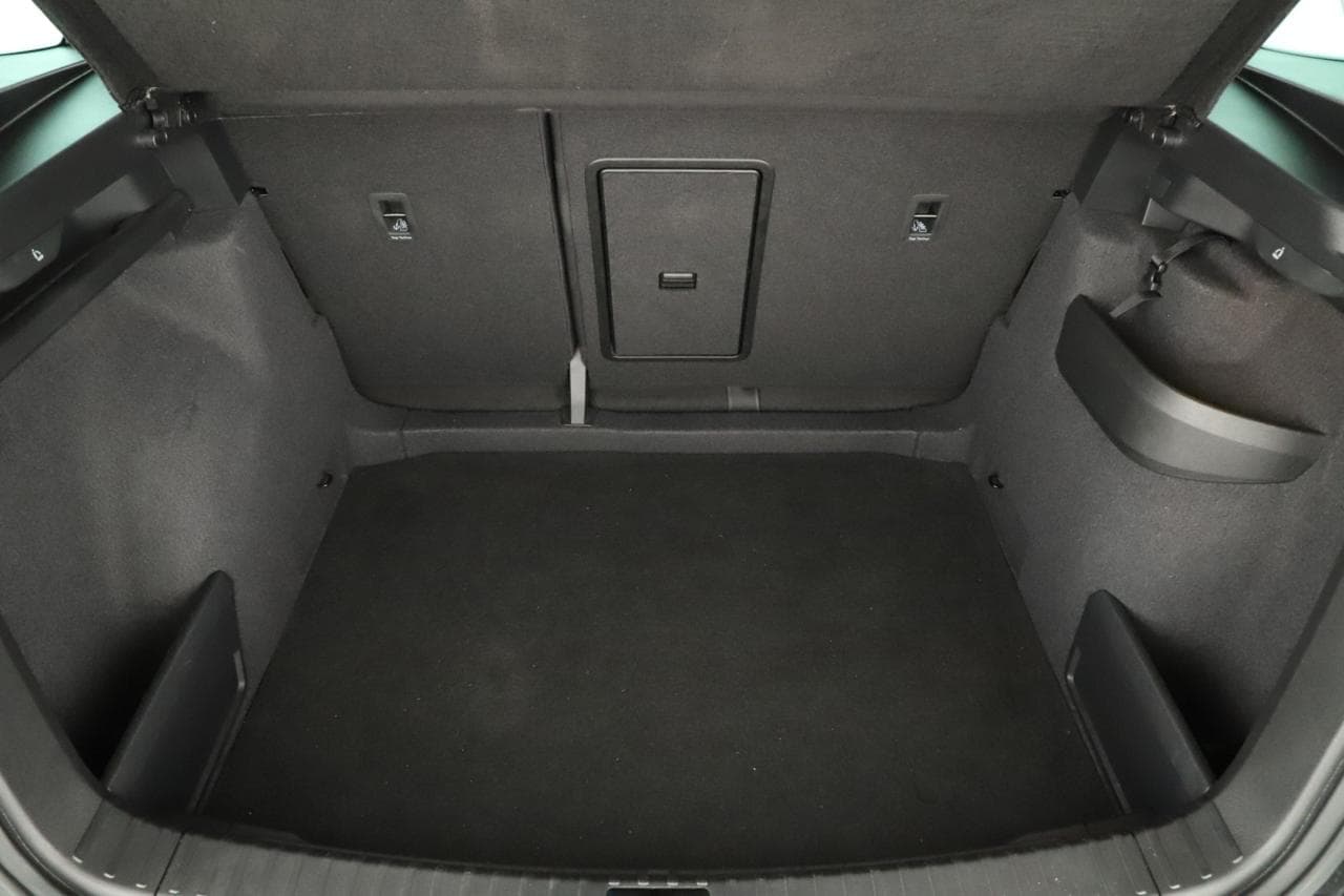 2023 Škoda Karoq - 17