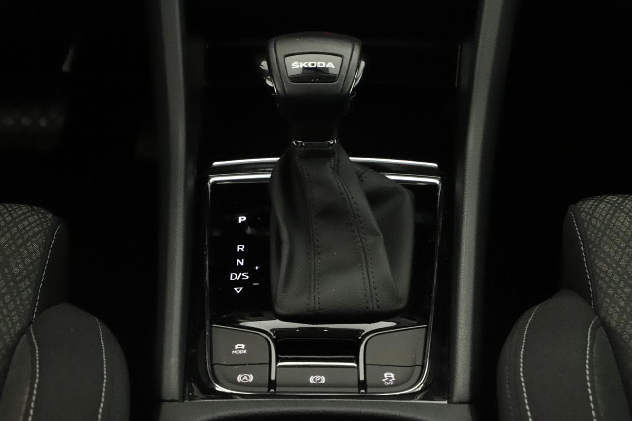 2023 Škoda Karoq - 16