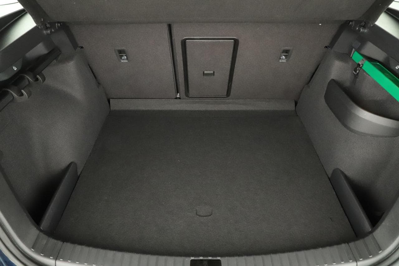 2020 Škoda Karoq - 17