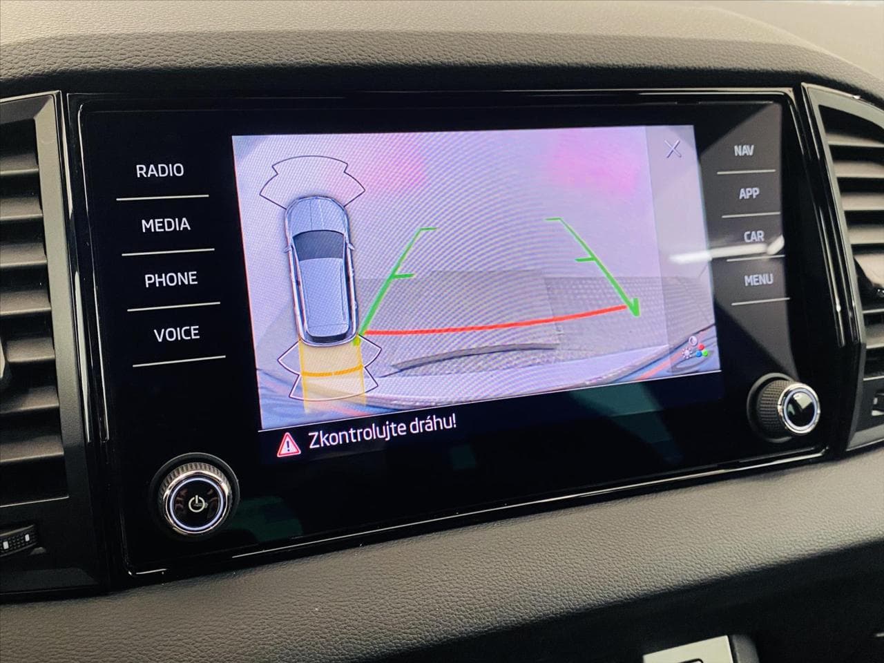 2022 Škoda Karoq - 15