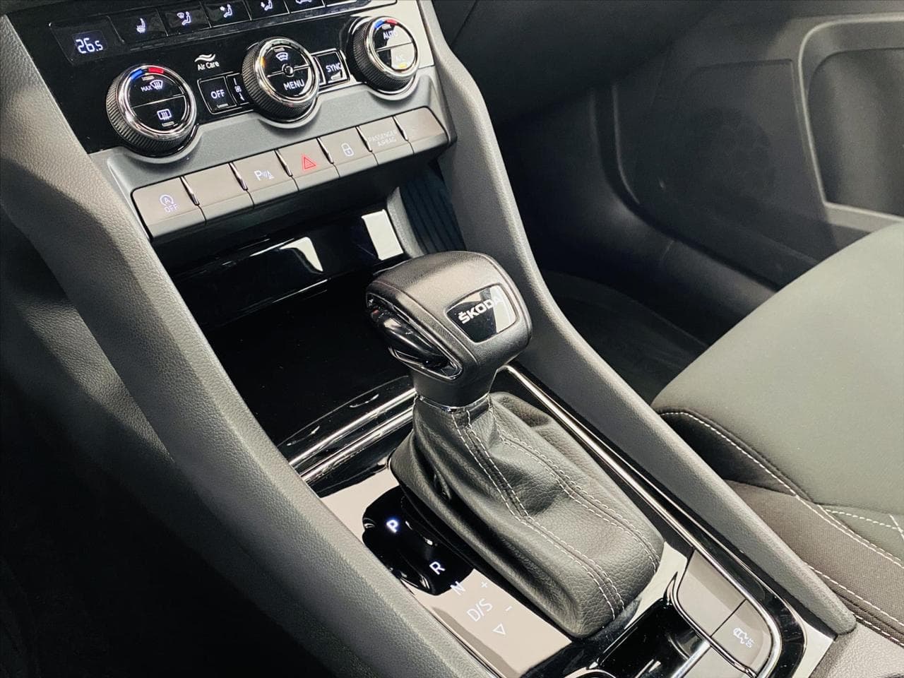 2022 Škoda Karoq - 19