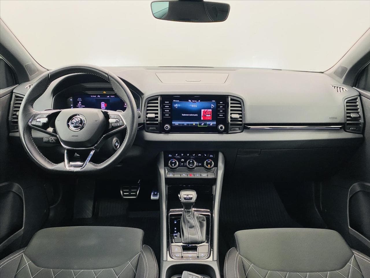 2022 Škoda Karoq - 9