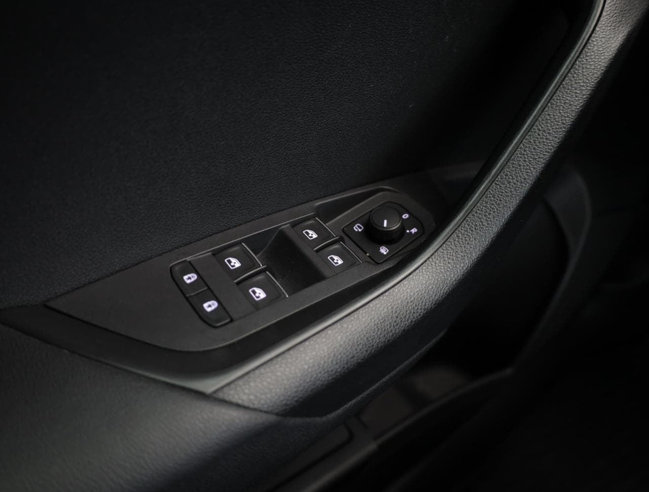 2019 Škoda Karoq - 17