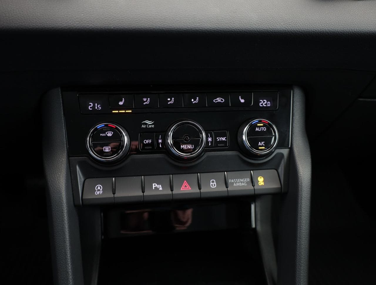 2019 Škoda Karoq - 16