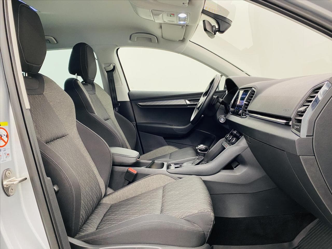 2022 Škoda Karoq - 8