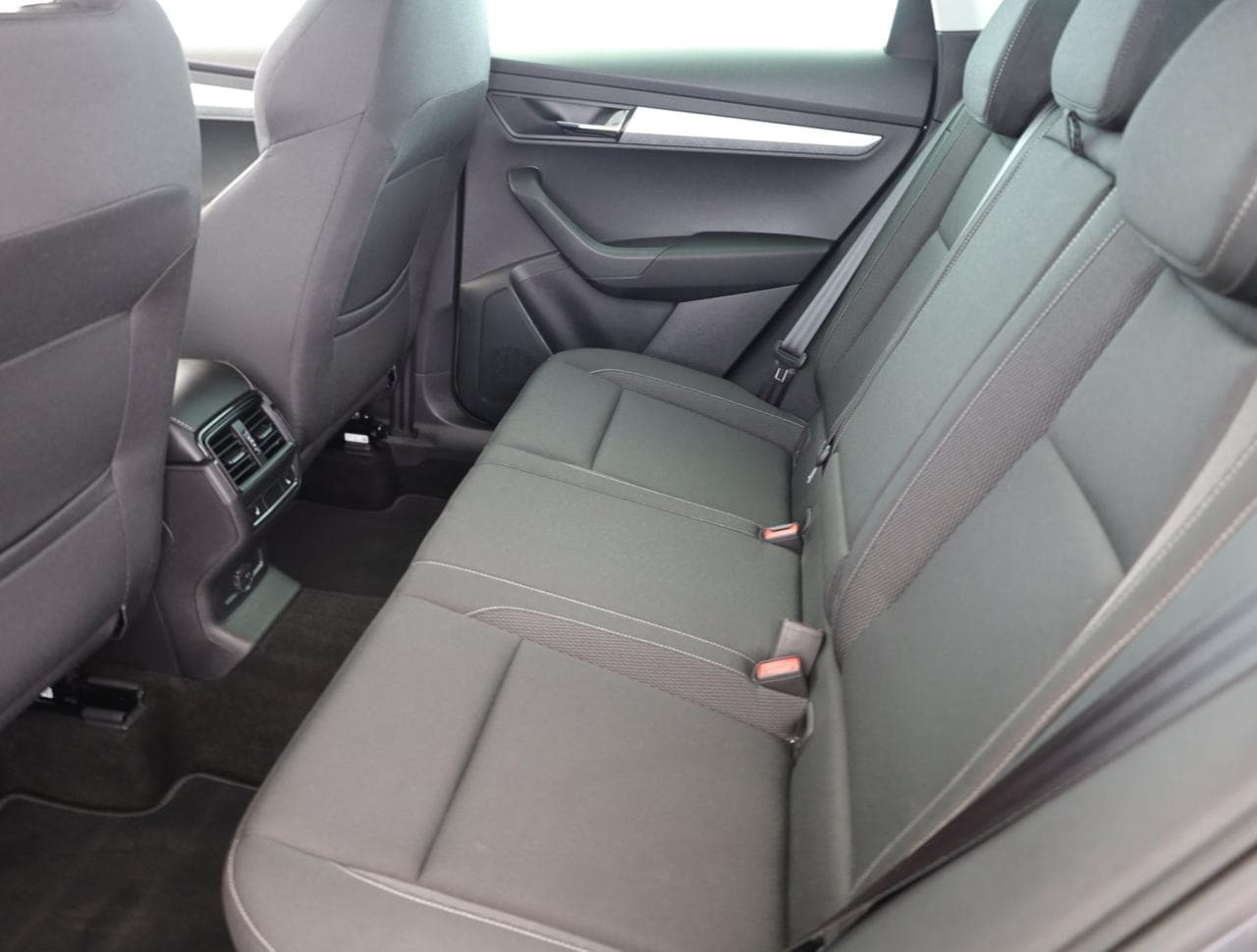 2025 Škoda Karoq - 12