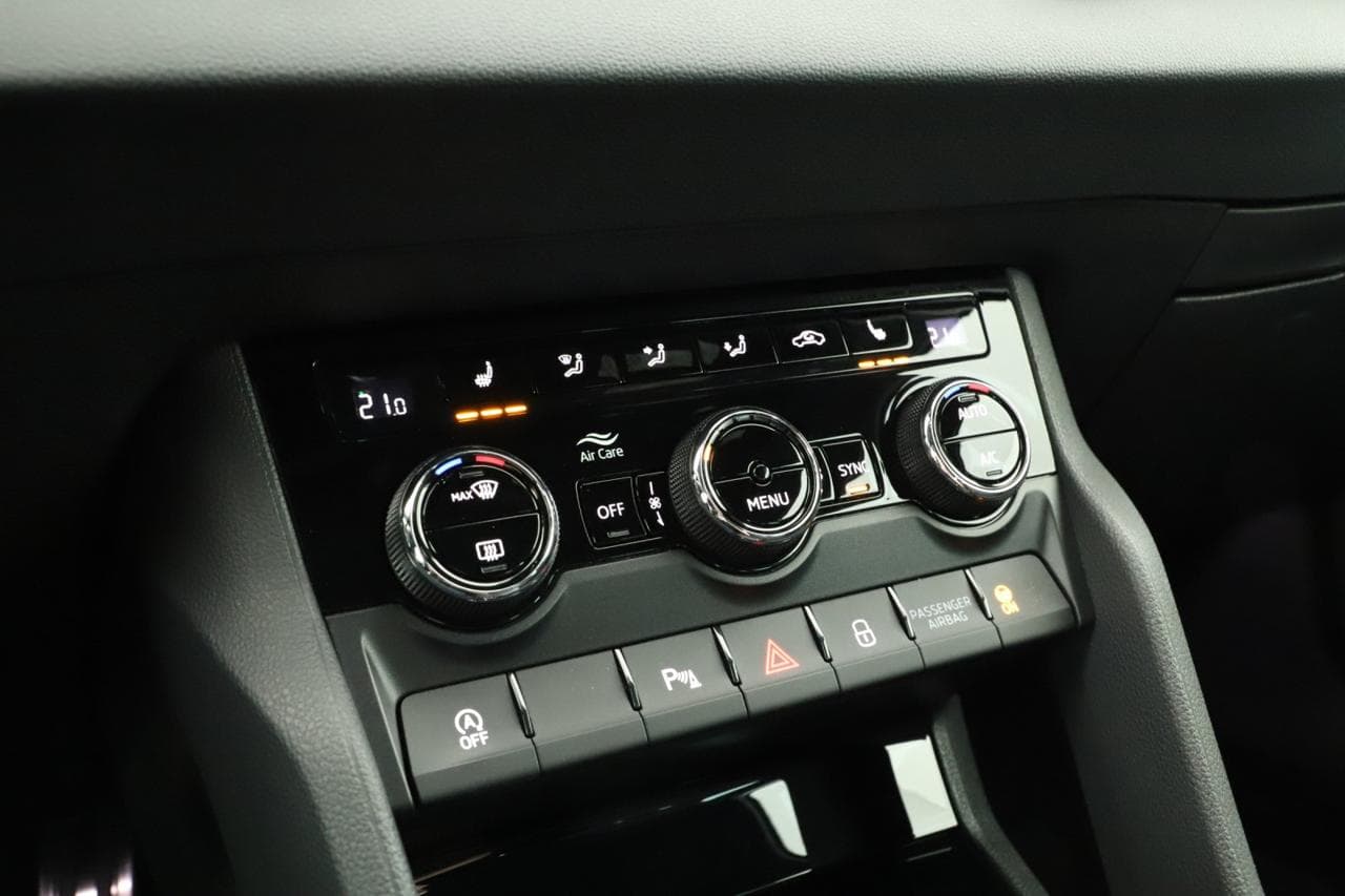 2023 Škoda Karoq - 18