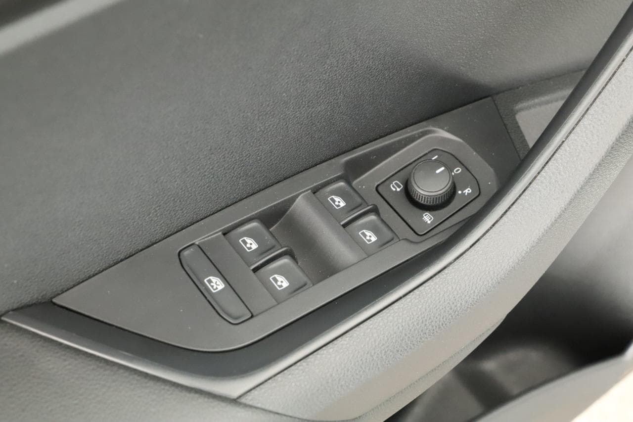 2023 Škoda Karoq - 15