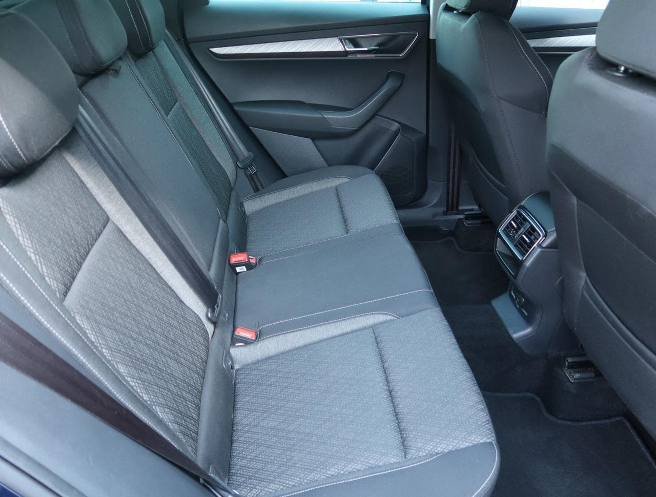 2023 Škoda Karoq - 13