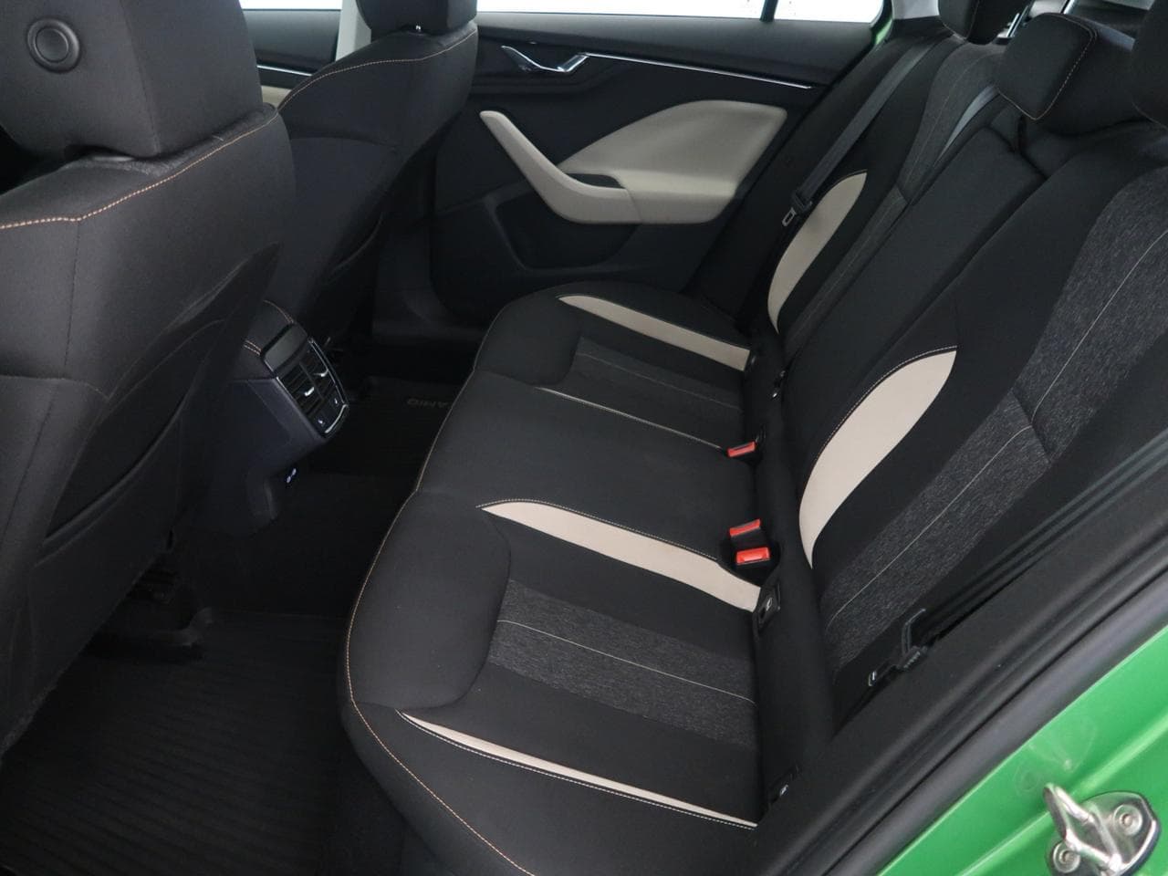 2019 Škoda KAMIQ - 15