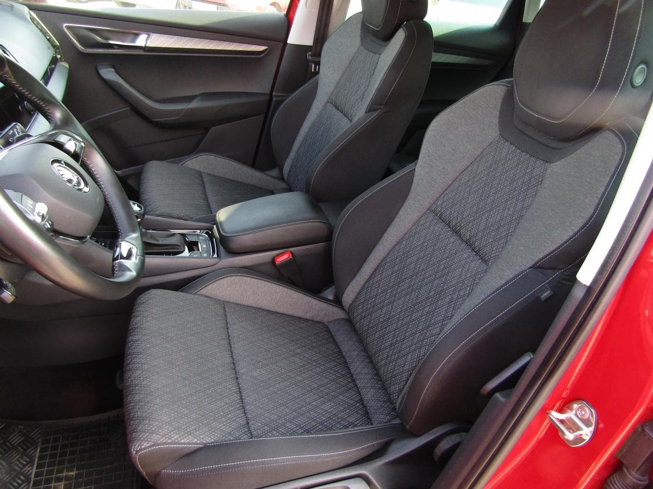 2022 Škoda Karoq - 9