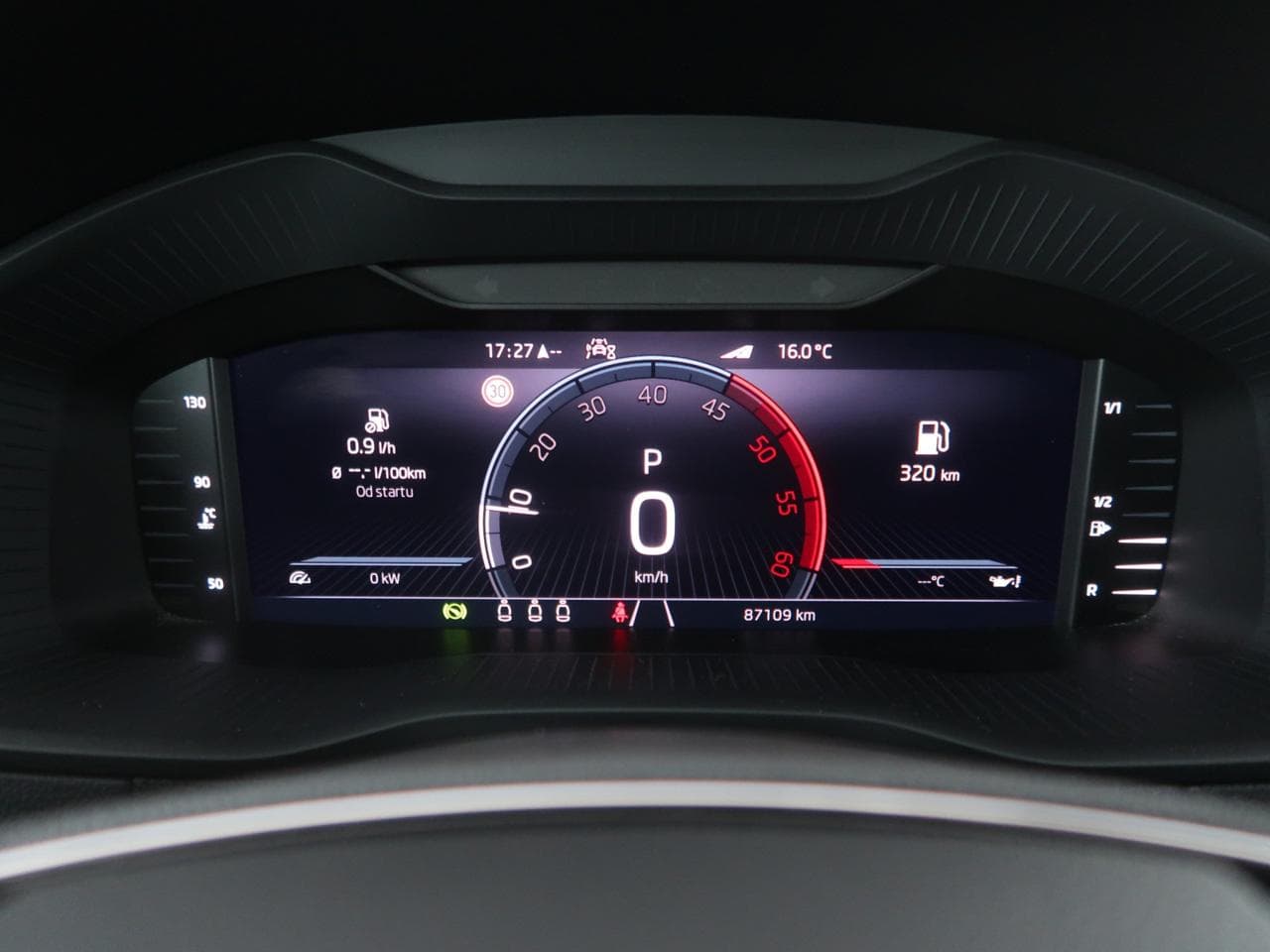 2022 Škoda Karoq - 17