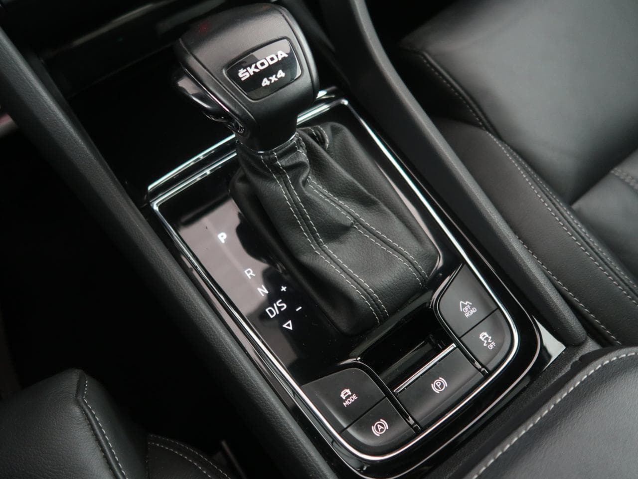 2022 Škoda Karoq - 19