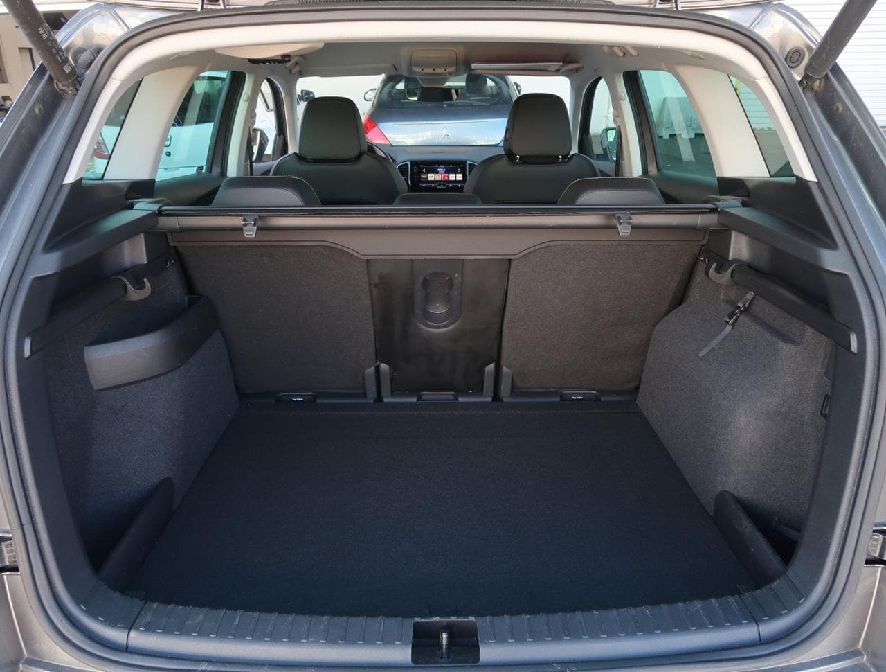 2022 Škoda Karoq - 39