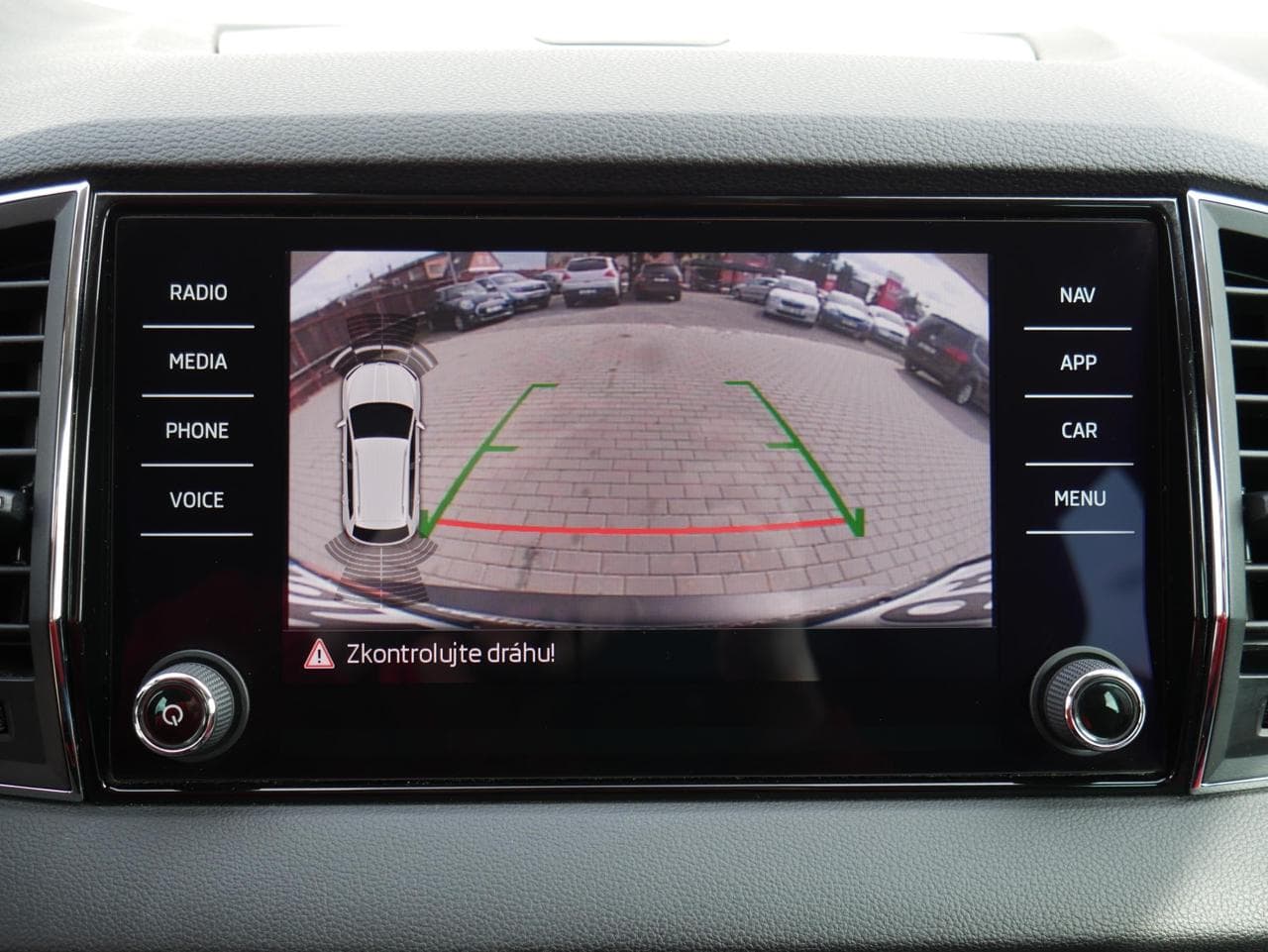 2017 Škoda Karoq - 29