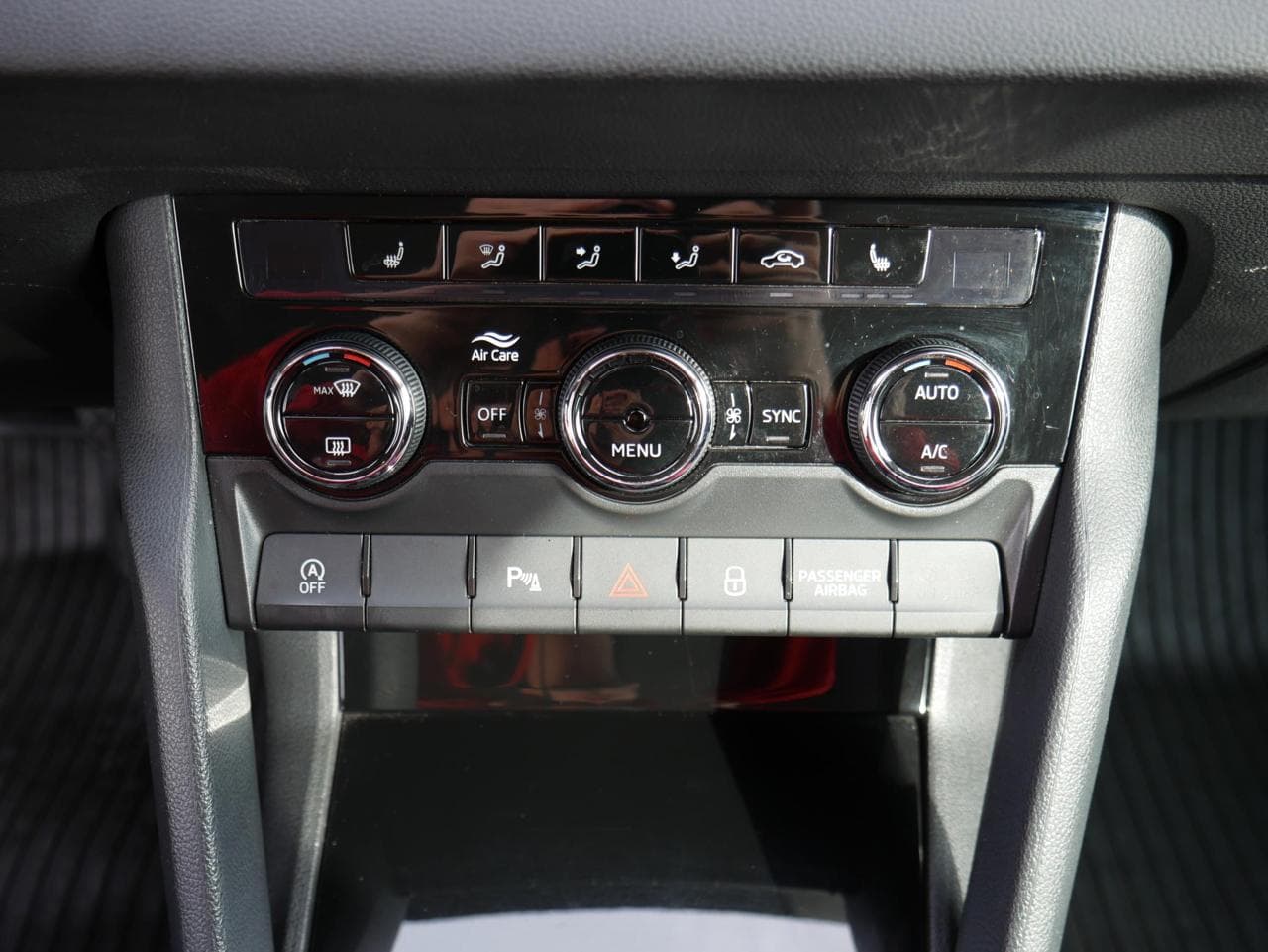 2017 Škoda Karoq - 31