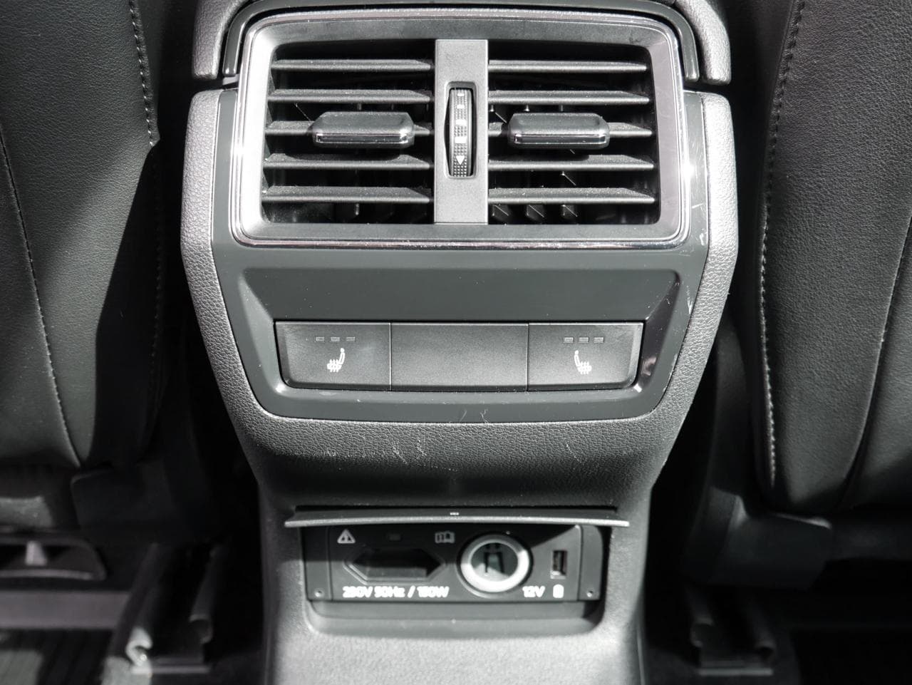 2017 Škoda Karoq - 37