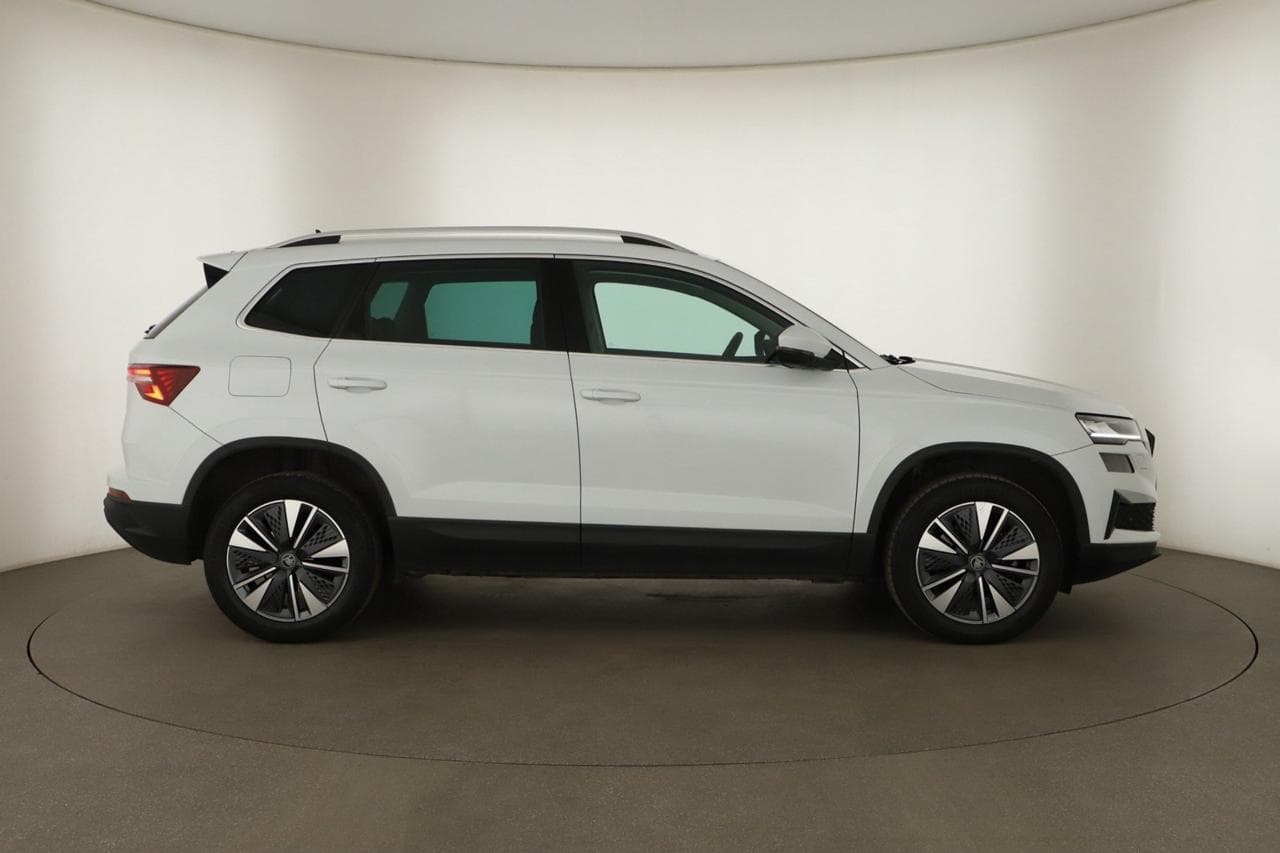 2025 Škoda KAROQ - 8