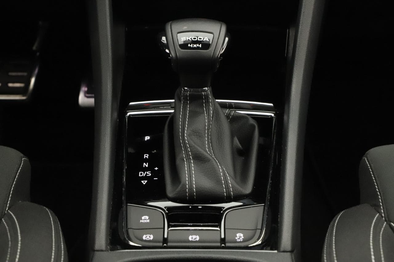 2025 Škoda KAROQ - 16