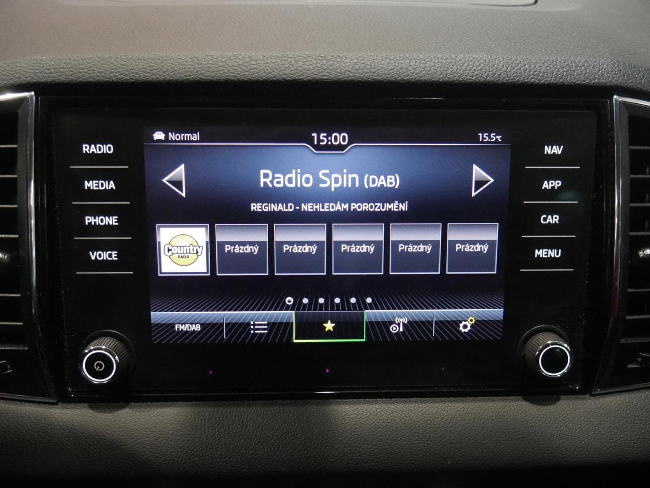 2022 Škoda Karoq - 29