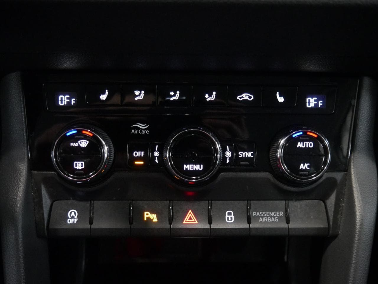 2022 Škoda Karoq - 37