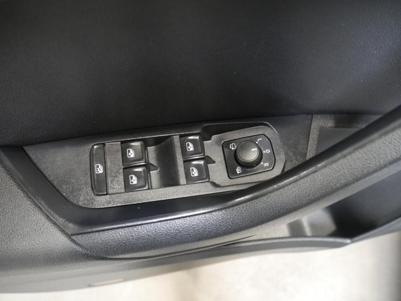 2022 Škoda Karoq - 21