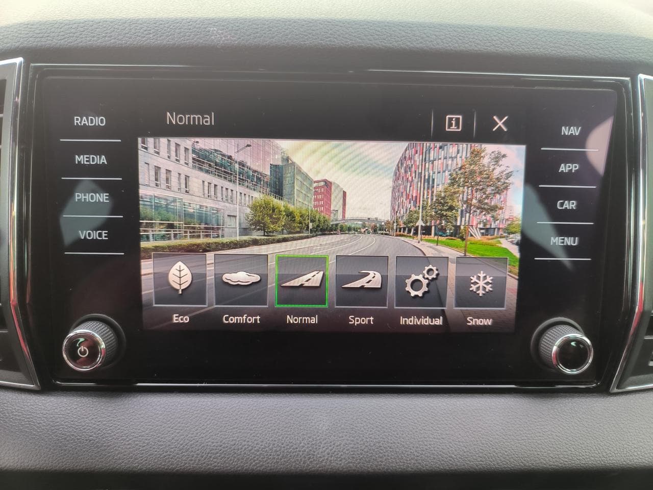 2019 Škoda KAROQ - 15