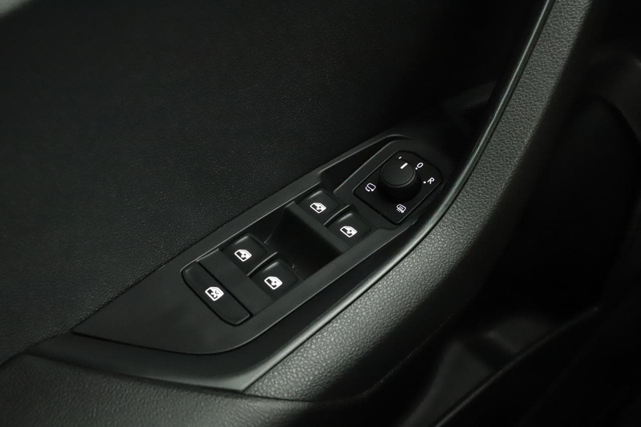 2023 Škoda KAROQ - 19