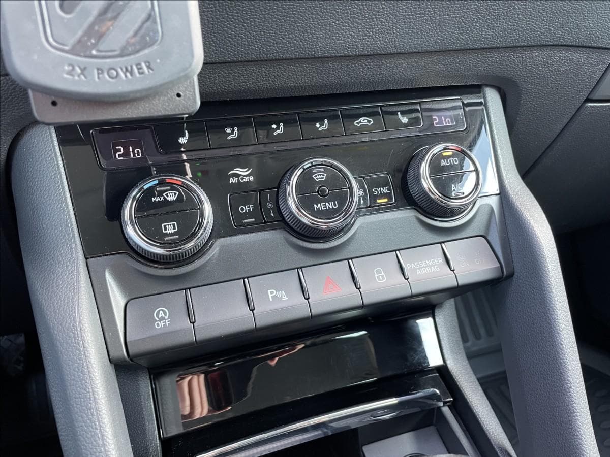 2022 Škoda Karoq - 27